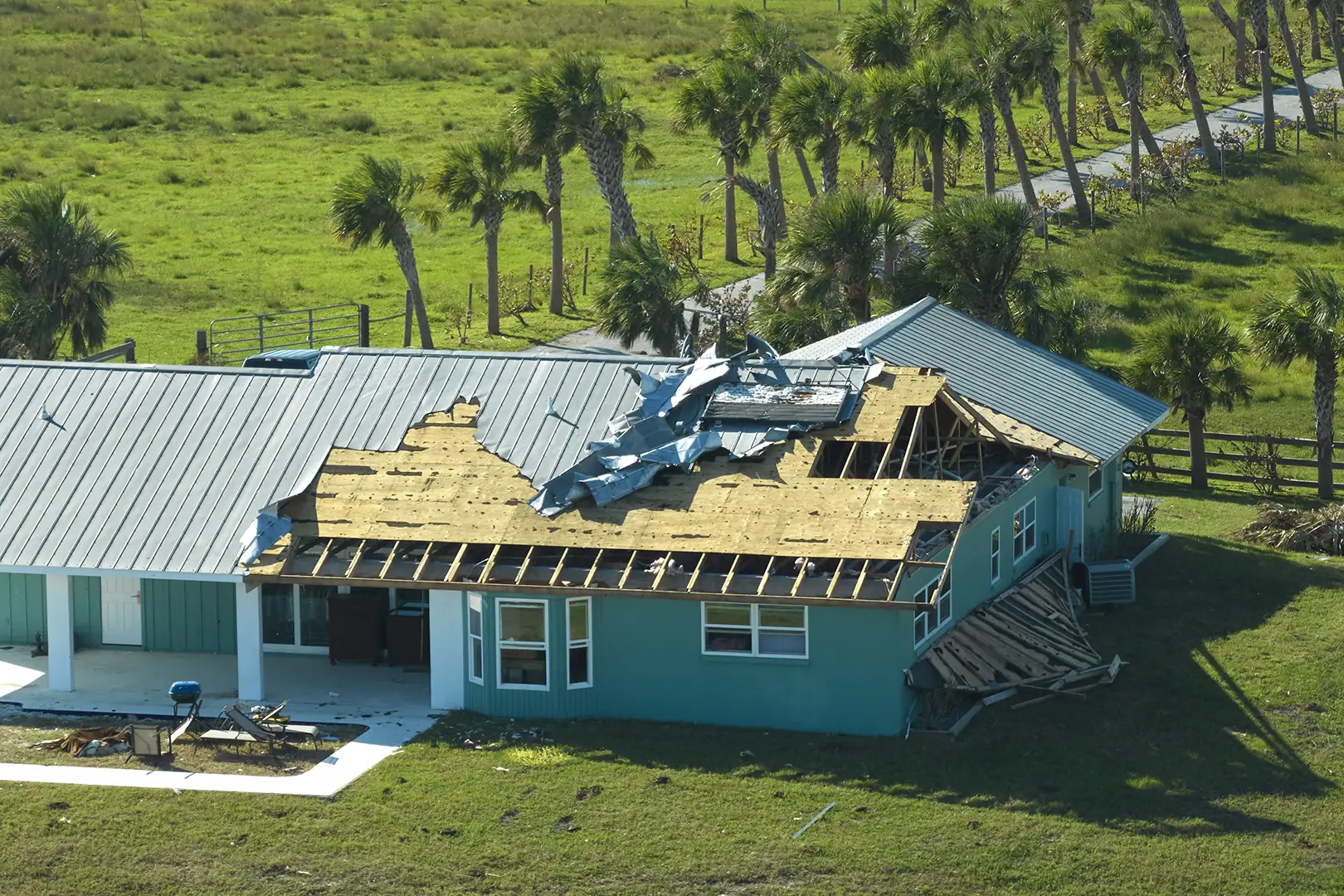 Homeowners insurance rate increases 2025 in Florida storm damage house